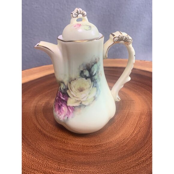 Vintage Porcelain Mini Teapot with Floral Design Made in China 4.5 Inches Tall - Picture 11 of 11